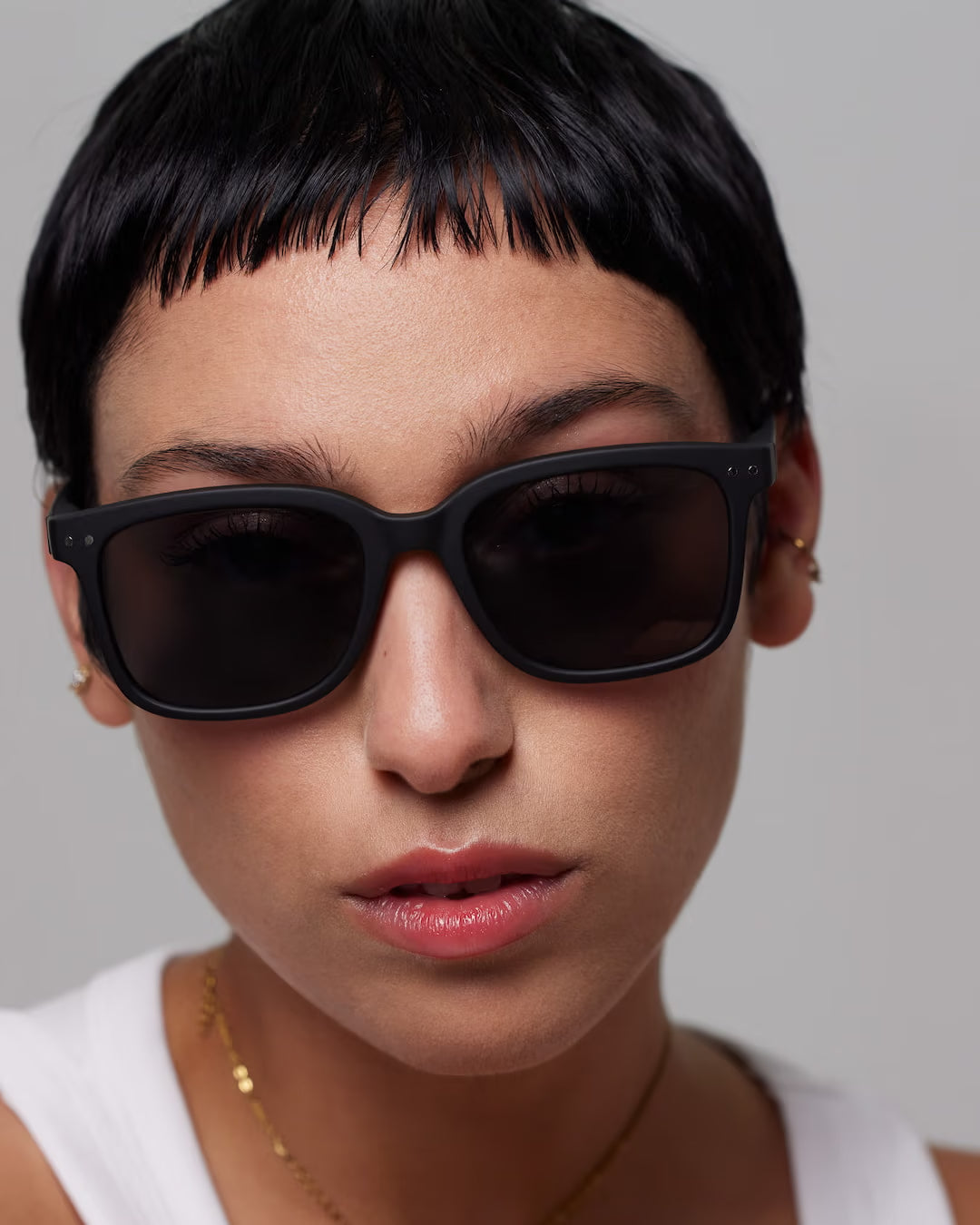 IZIPIZI #L Black Sunglasses