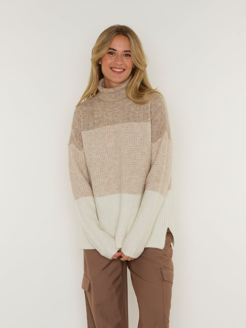 Minimum Caline Sweater
