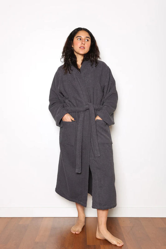 Tofino Towel Co. The Arnet Robe- Charcoal