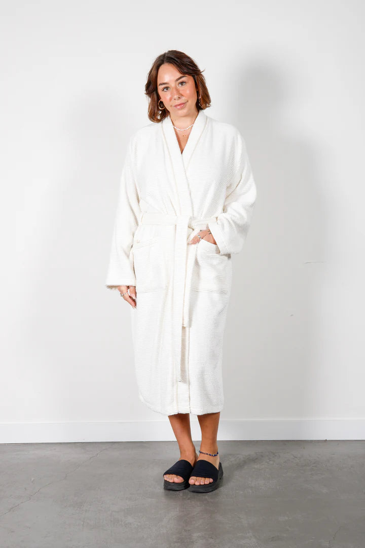 Tofino Towel Co. The Arnet Robe- Off White