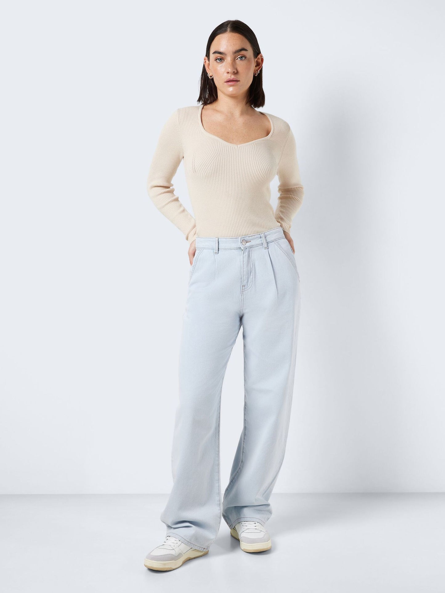 Noisy May Josie Pleated High Waisted Jeans